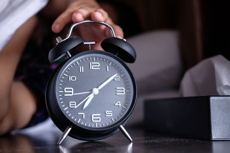 Practical Tips for Building a Consistent Sleep Routine